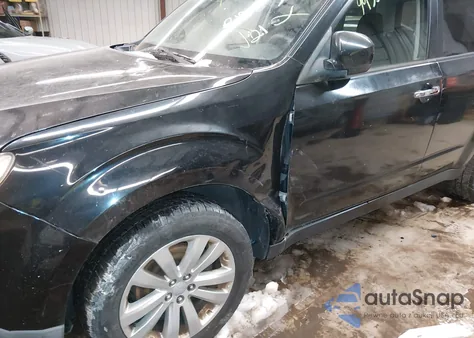 2013 Subaru Forester 2.5X Premium from USA, damaged, VIN JF2SHACC9DH438716